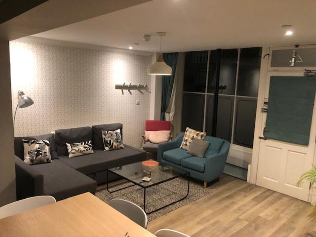 Ceres Newly Refurbished 3 Bedroom In Heart Of บาธ ภายนอก รูปภาพ