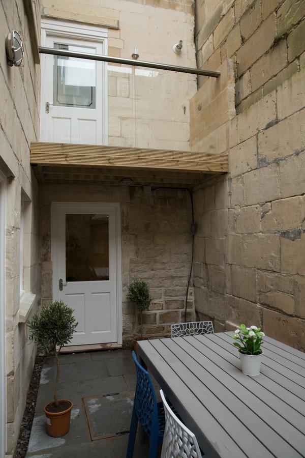 Ceres Newly Refurbished 3 Bedroom In Heart Of บาธ ภายนอก รูปภาพ